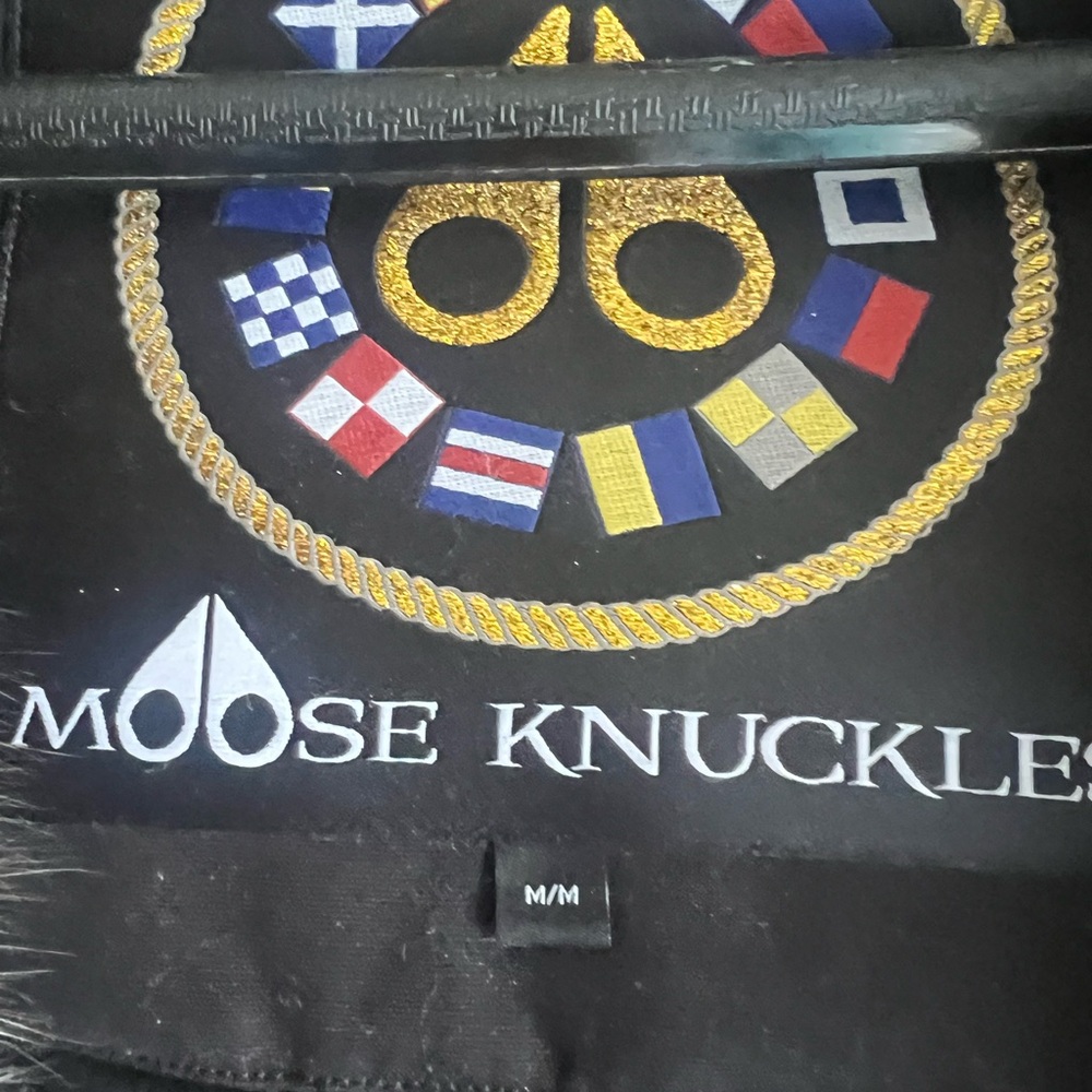 Moose knuckles, real fur hood and trim - Picture 2 of 8